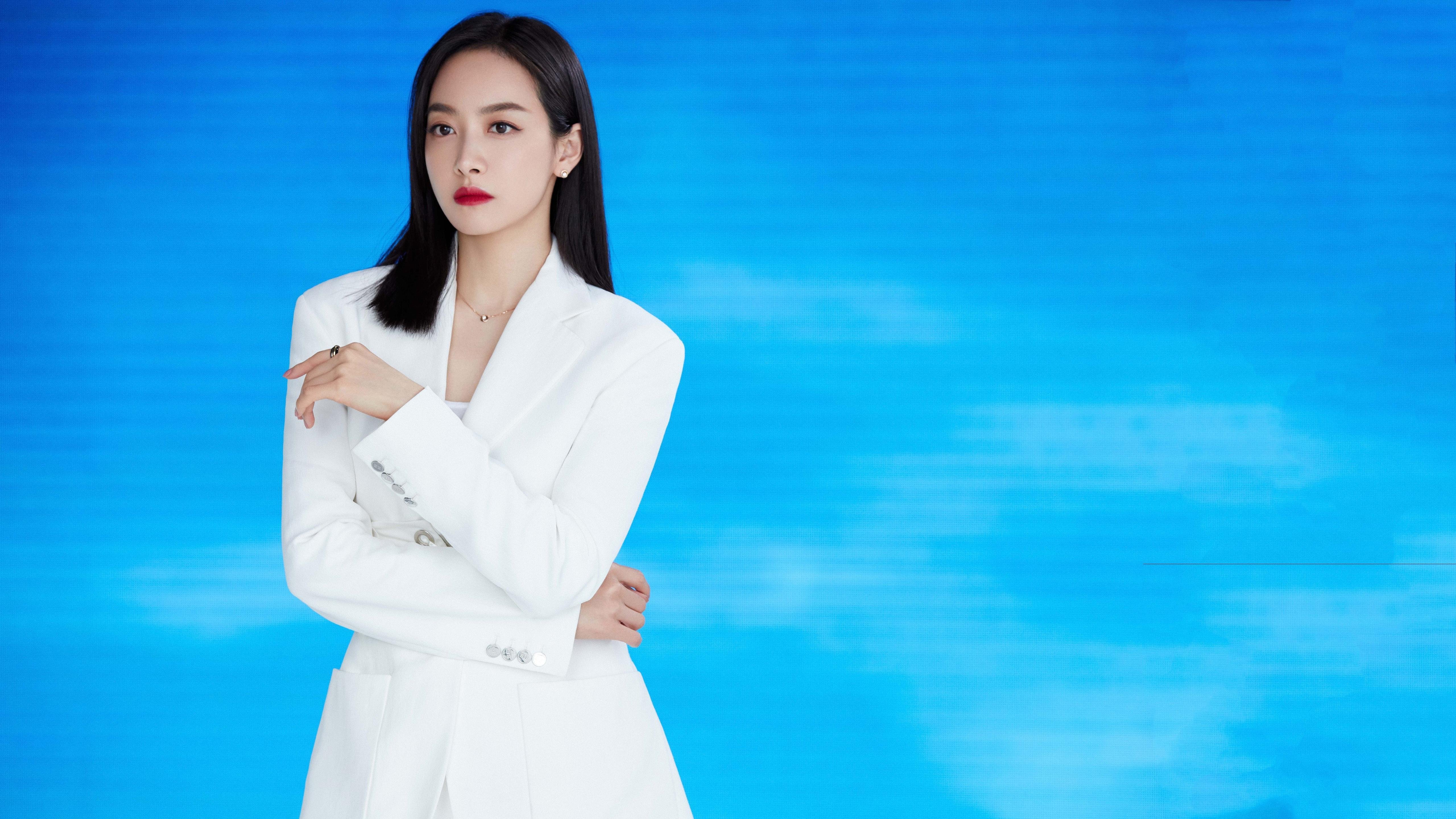 伯科夫女子50米仰泳决赛精彩纷呈，50米女子仰泳世界纪录保持者